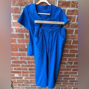 Cherokee Infinity Top